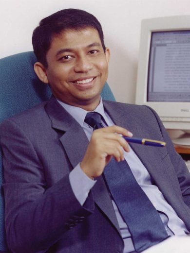 Prof.Dr.Mohamad Ikhsan,SE,MA